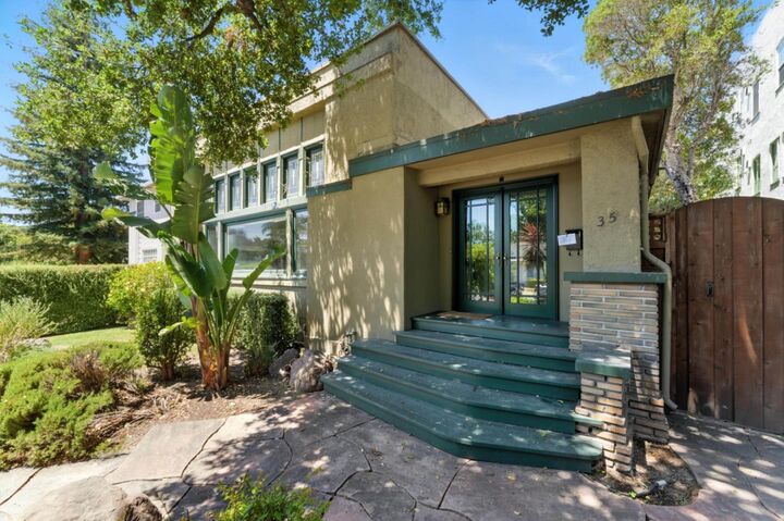 Property Photo: 35 Hawthorne Way CA 95110