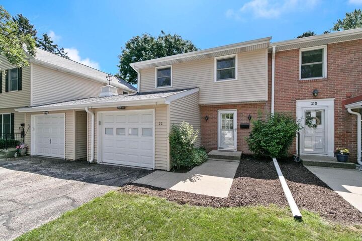 22 Whitcomb Circle  Madison WI 53711 photo