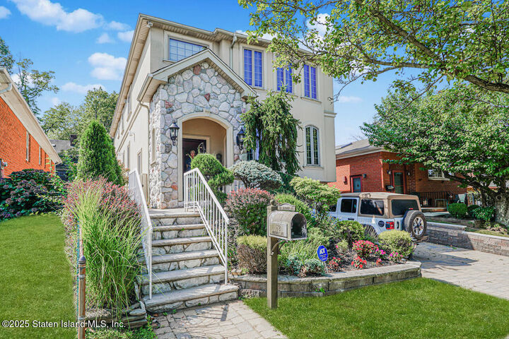 Property Photo: 182 Benedict Avenue NY 10314