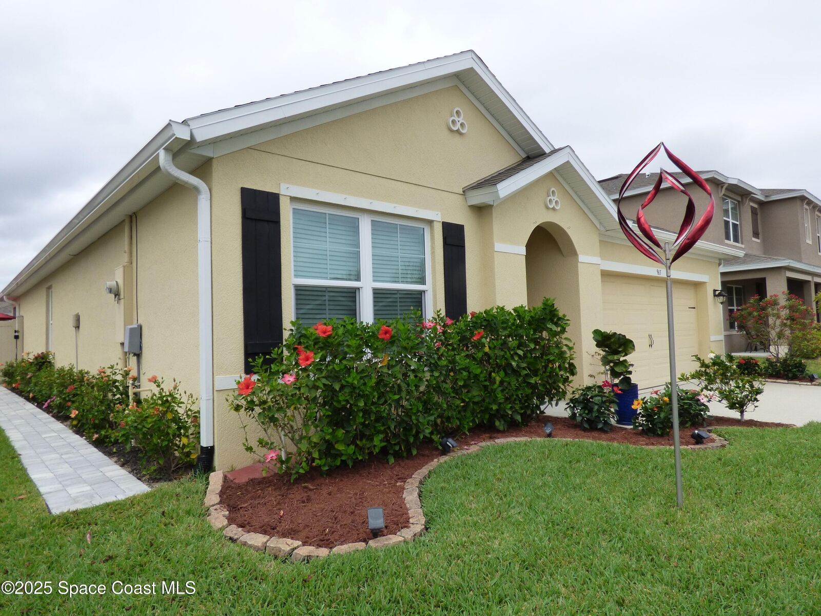 Property Photo:  965 Newton Circle  FL 32955 