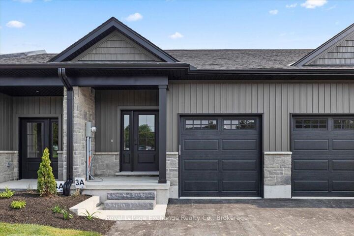 Property Photo:  307 Arnaud Street 3  ON N0G 2N0 