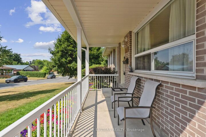 Property Photo: 604 Garside Drive ON K9H 7C7
