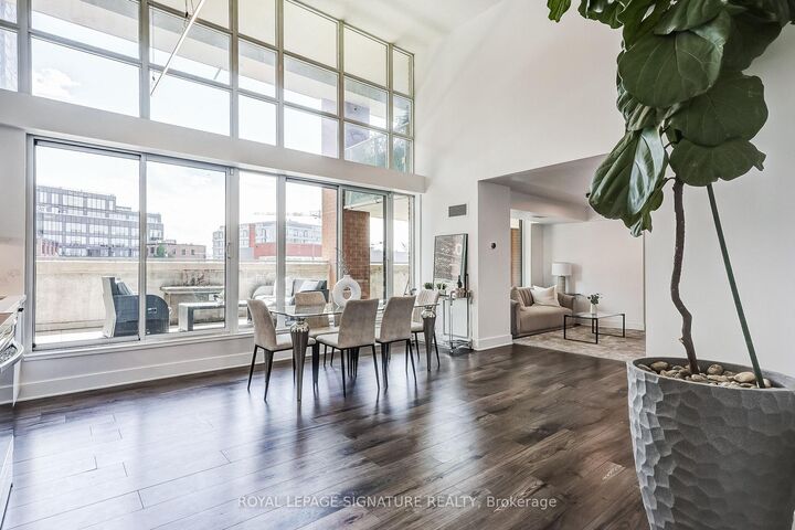 Property Photo: 125 Western Battery Road 210 ON M6K 3R8