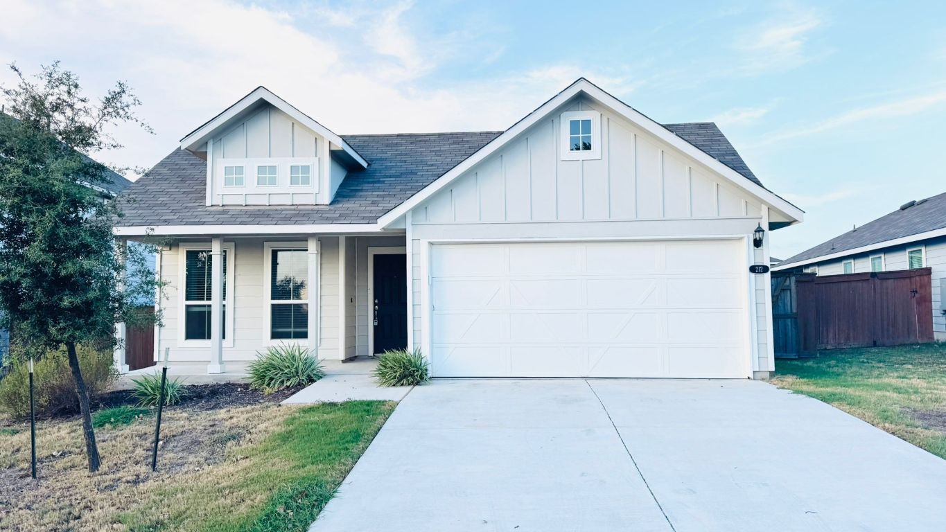 Property Photo: 212 Rollingwood Drive TX 78666