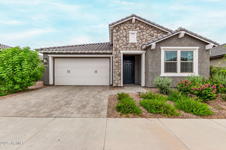 Property Photo: 9649 E Spiral Avenue AZ 85212