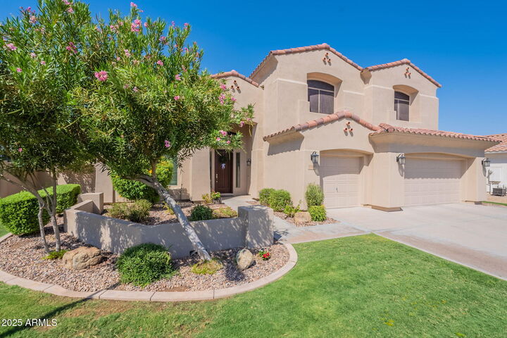 Property Photo: 4502 S Wildflower Place AZ 85248