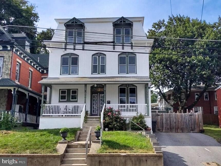Property Photo:  51 W Wyomissing Avenue  PA 19540 