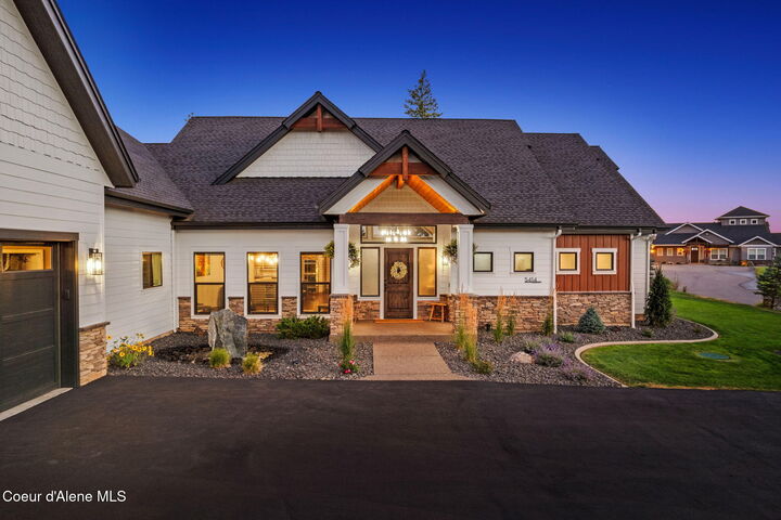 Property Photo:  5414 E Firesteed Ct  ID 83814 