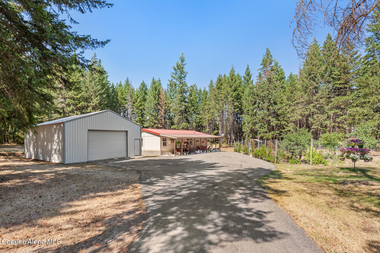Property Photo:  2661 E Hudlow Rd  ID 83835 