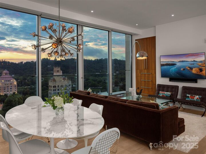 Property Photo: 7 Patton Avenue 1503 NC 28801