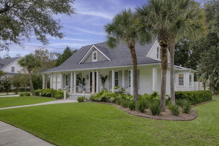 Property Photo:  178 Beresford Creek Street  SC 29492 