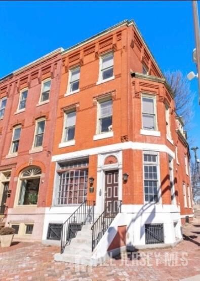 Property Photo:  302 W 302 Street 1  NJ 08618 
