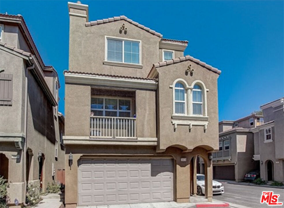 Property Photo: 14418 Cobblestone Ln CA 90247