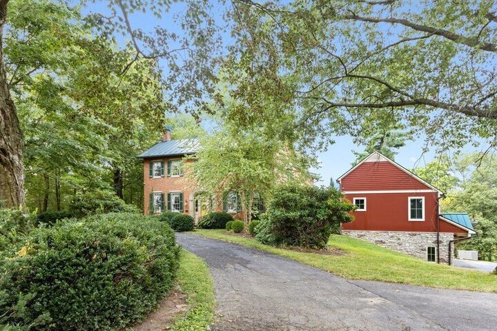 Property Photo: 5101 Bowen Road OH 43110