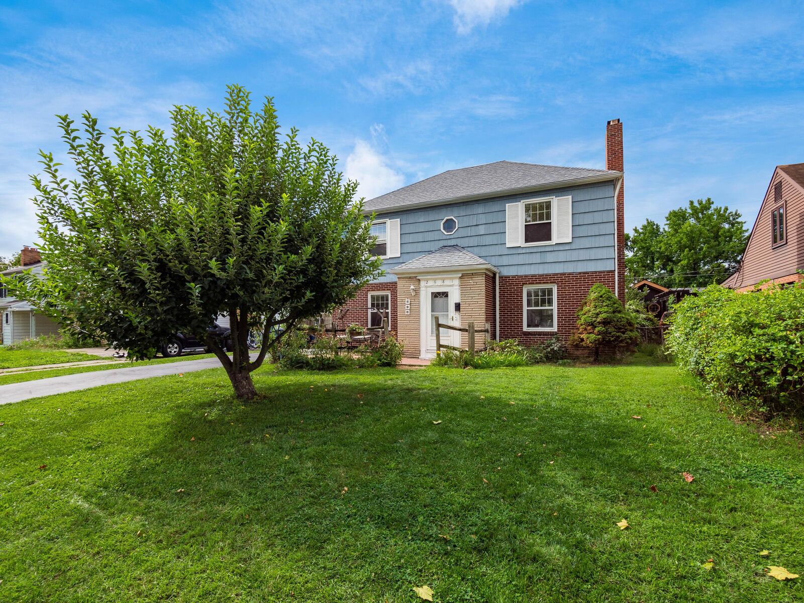 Property Photo:  2681 Vanderberg Avenue  OH 43204 