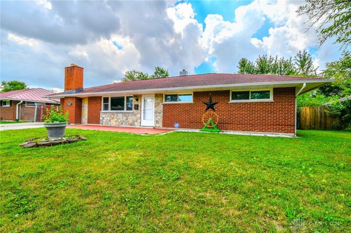 Property Photo: 4390 Longfellow Avenue OH 45424