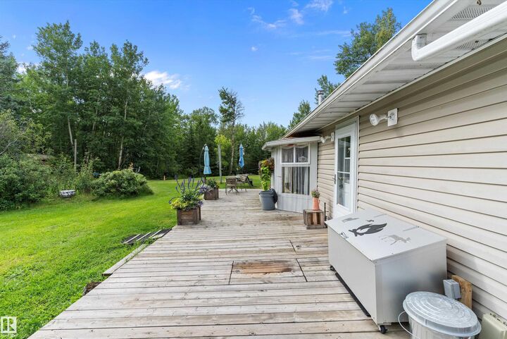 Property Photo: 43,49 51520 RR 200A AB T0B 4J1