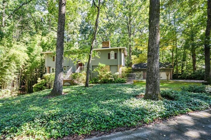 Property Photo:  852 Hickory Drive SW  GA 30064 