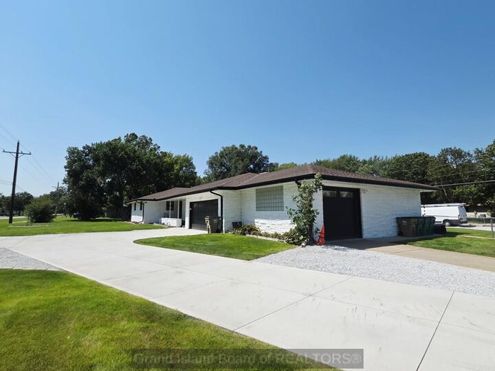 Property Photo: 4204 W Capital Ave NE 68803