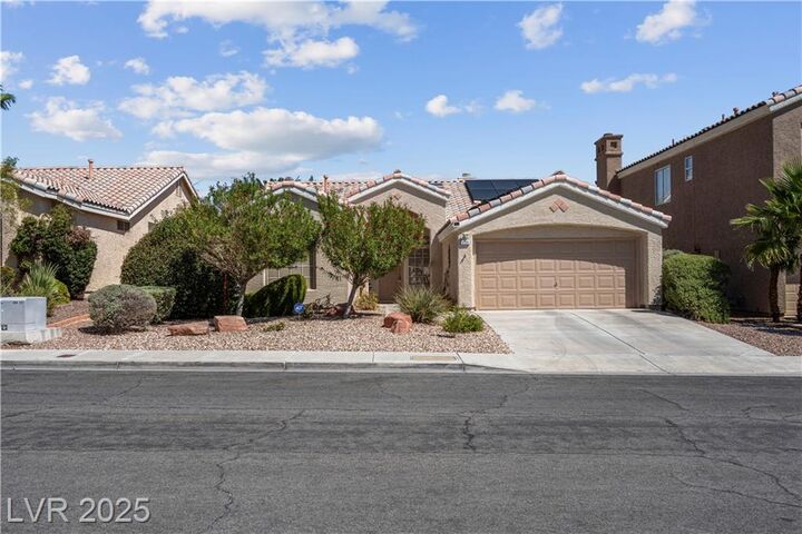 Property Photo: 9260 Spruce Mountain Way NV 89134