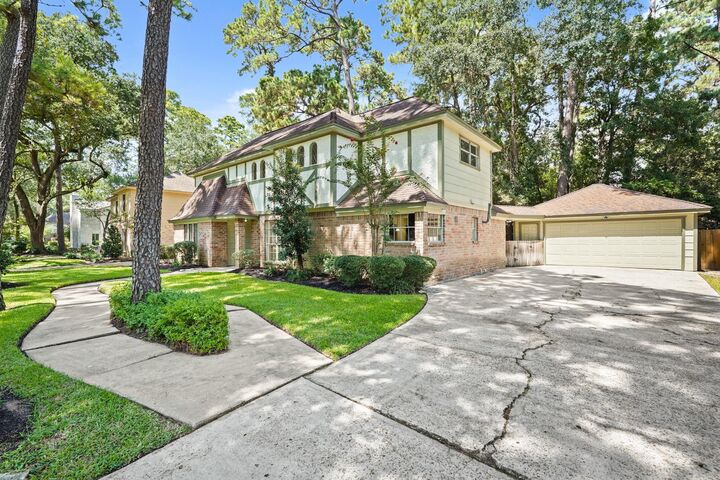 Property Photo:  17606 Rustington Drive  TX 77379 