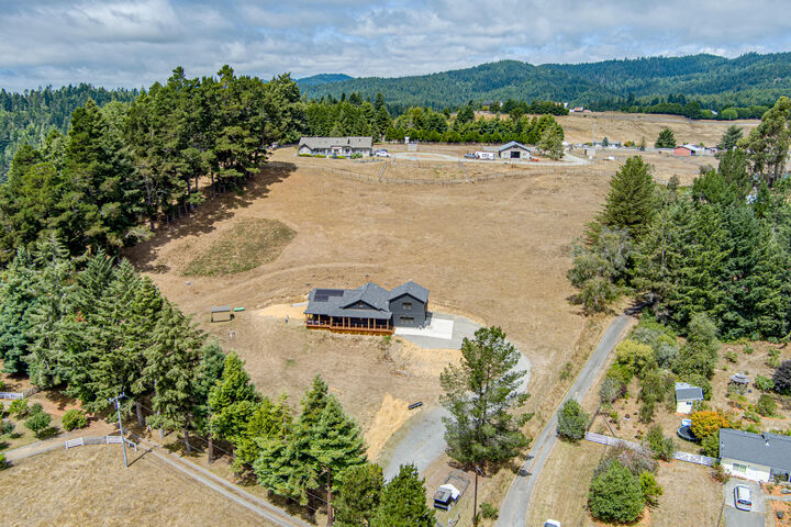 Property Photo:  3092 Willis Lane  CA 95547 