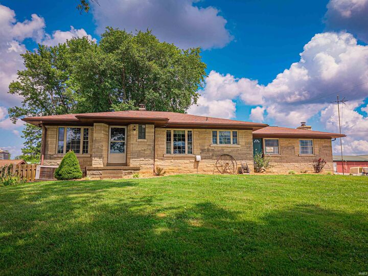 9830 Winery Road  Wadesville IN 47638 photo