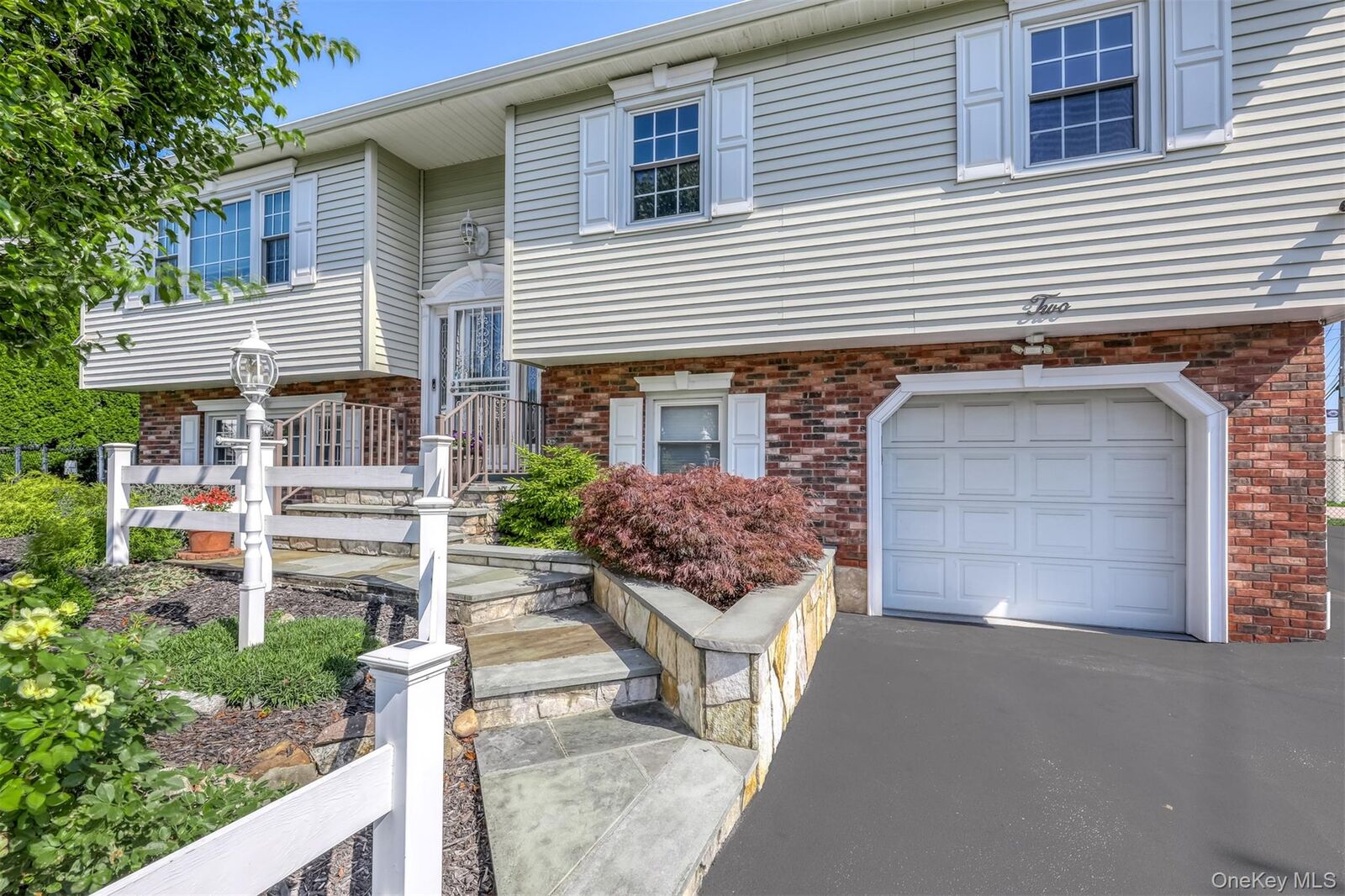 Property Photo:  2 McGovern Drive  NY 10923 