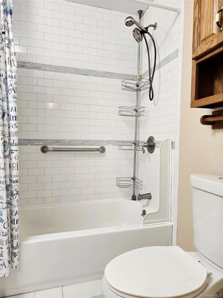 Property Photo:  198 Pointe Circle North 198  NY 11727 