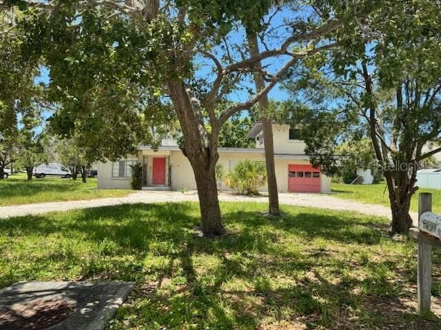 Property Photo:  201 Park Boulevard N  FL 34285 