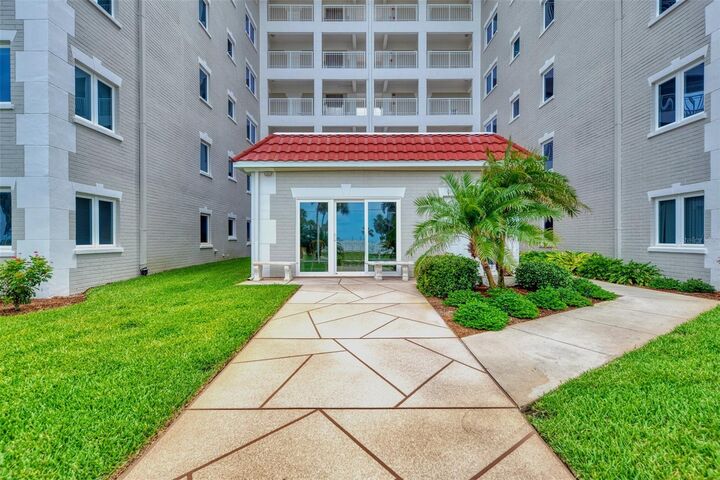 Property Photo:  500 The Esplanade N 308  FL 34285 