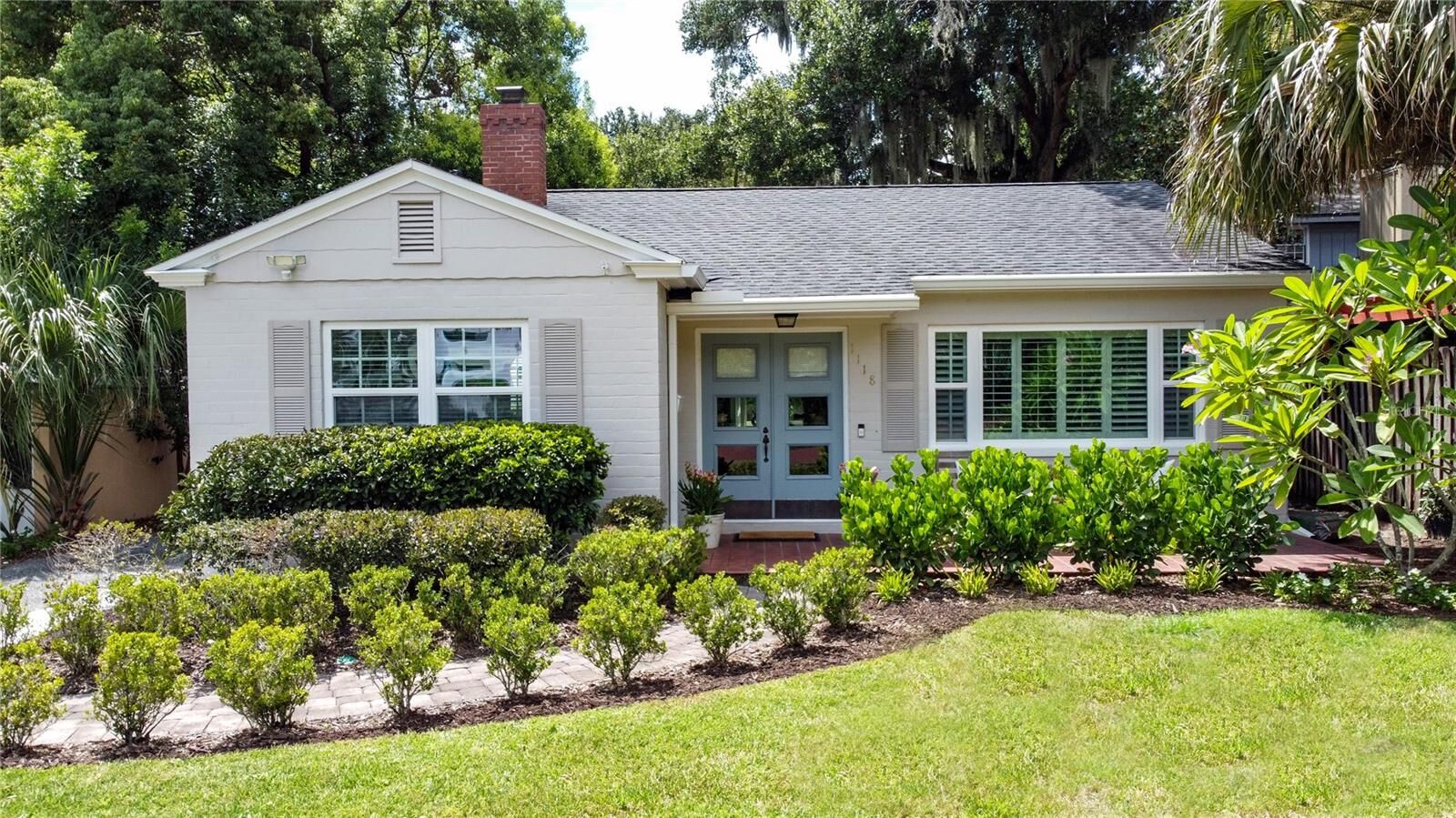 Property Photo: 1118 Poinsettia Ave FL 32804