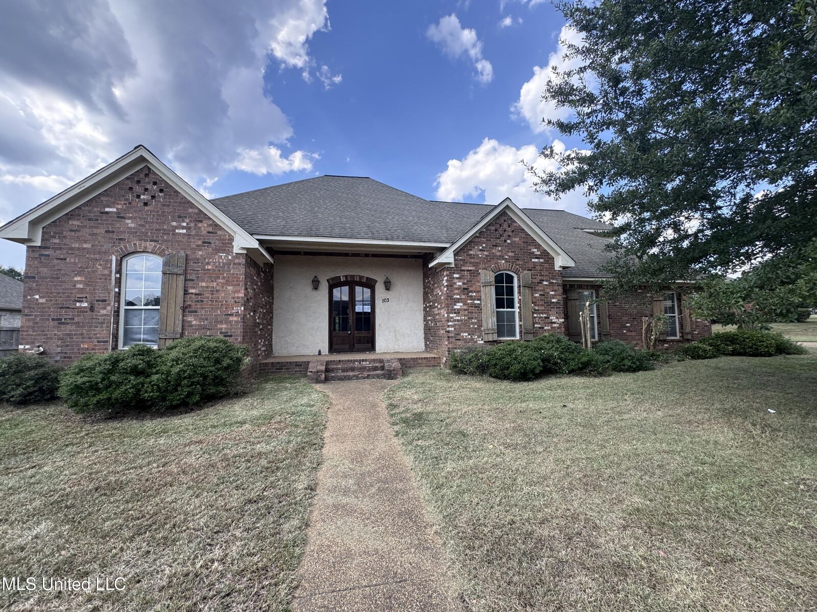Property Photo: 103 Rosemont Drive MS 39042