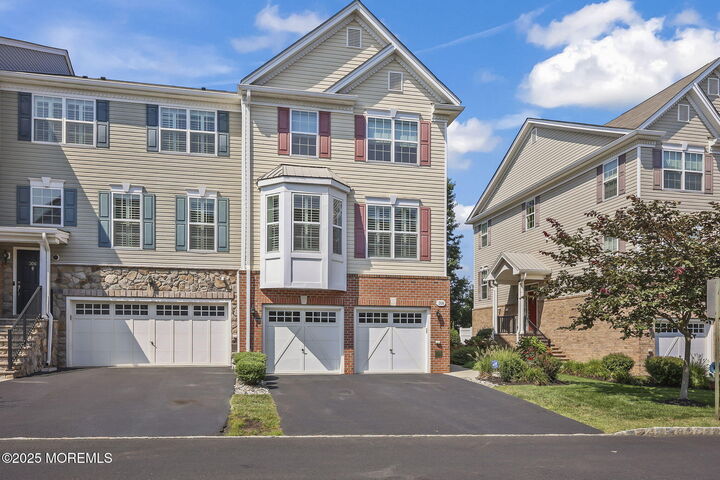 308 Princeton Court  Shrewsbury Boro NJ 07702 photo