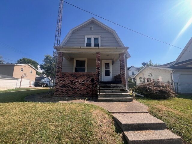 Property Photo: 318 W Webster Street IL 61727
