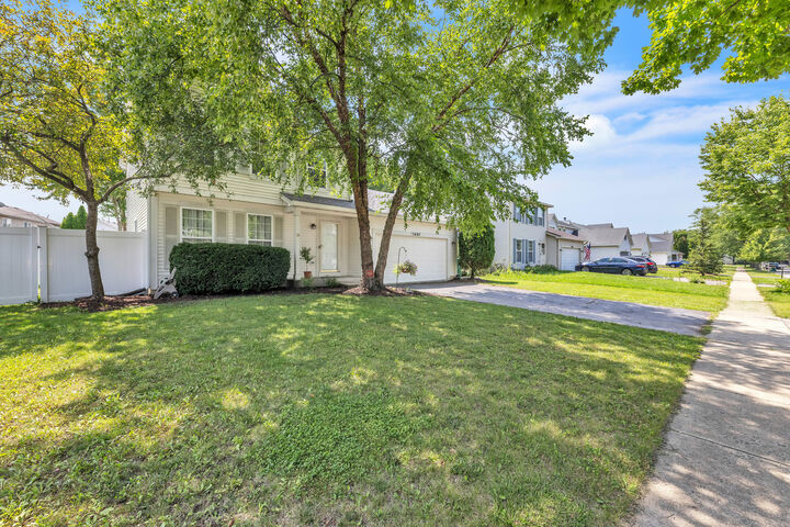 Property Photo:  5602 Steamboat Circle  IL 60586 