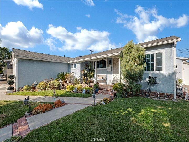 Property Photo:  8436 Costello Avenue  CA 91402 