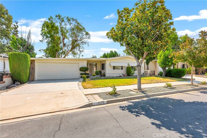 Property Photo:  1272 Brentwood Way  CA 92545 