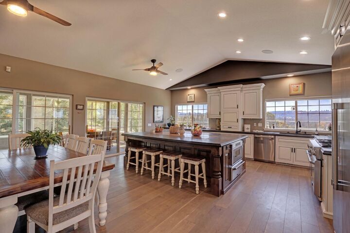 Property Photo:  1154 Park Lake Court  CA 95658 