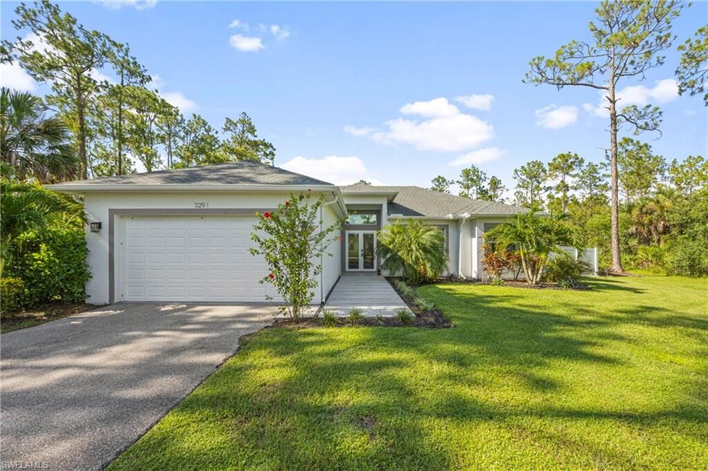 Property Photo:  3291 41st Ave NE  FL 34120 