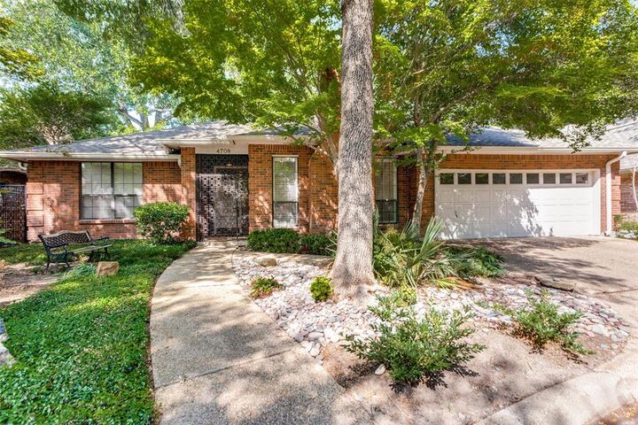 4708 Oak Trail  Fort Worth TX 76109 photo
