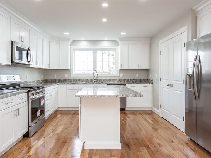 579 Summit St 2  Fall River MA 02724 photo