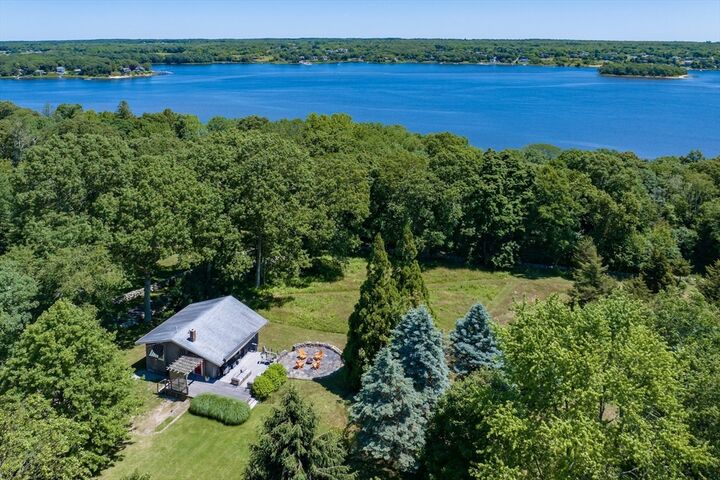 Property Photo:  1404 Drift Road  MA 02790 