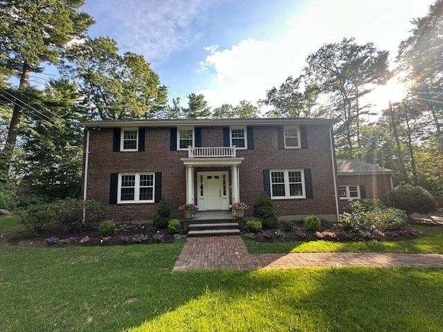186 Pecunit Street  Canton MA 02021 photo