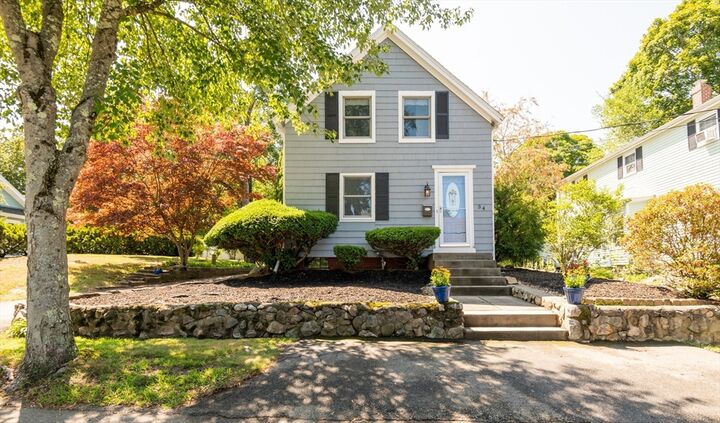 Property Photo:  34 Winter St  MA 01867 
