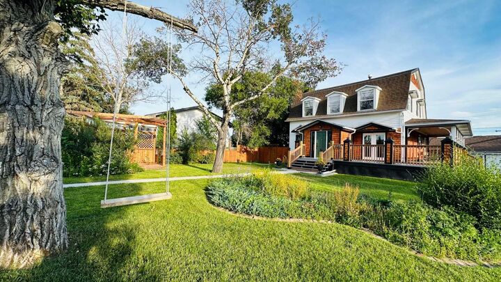 1507 2 Avenue NW  Drumheller AB T0J 0Y1 photo