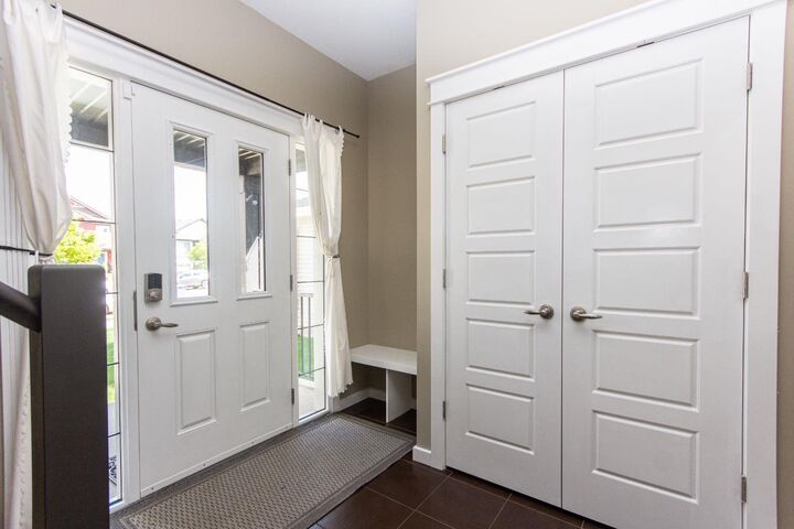 Property Photo:  98 Timberstone Way  AB T4P 0N8 