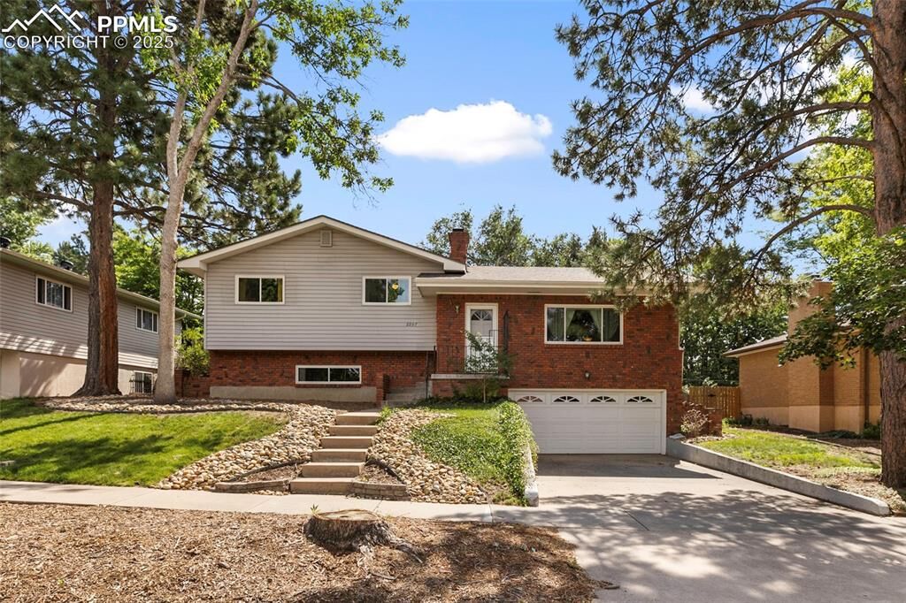Property Photo: 2207 Essex Lane CO 80909