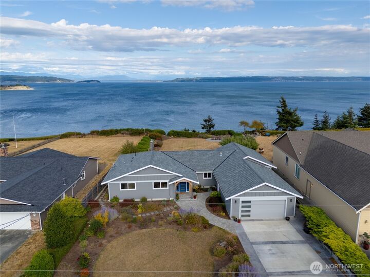 1406  Bonnie View Acres Rd  Oak Harbor WA 98277 photo