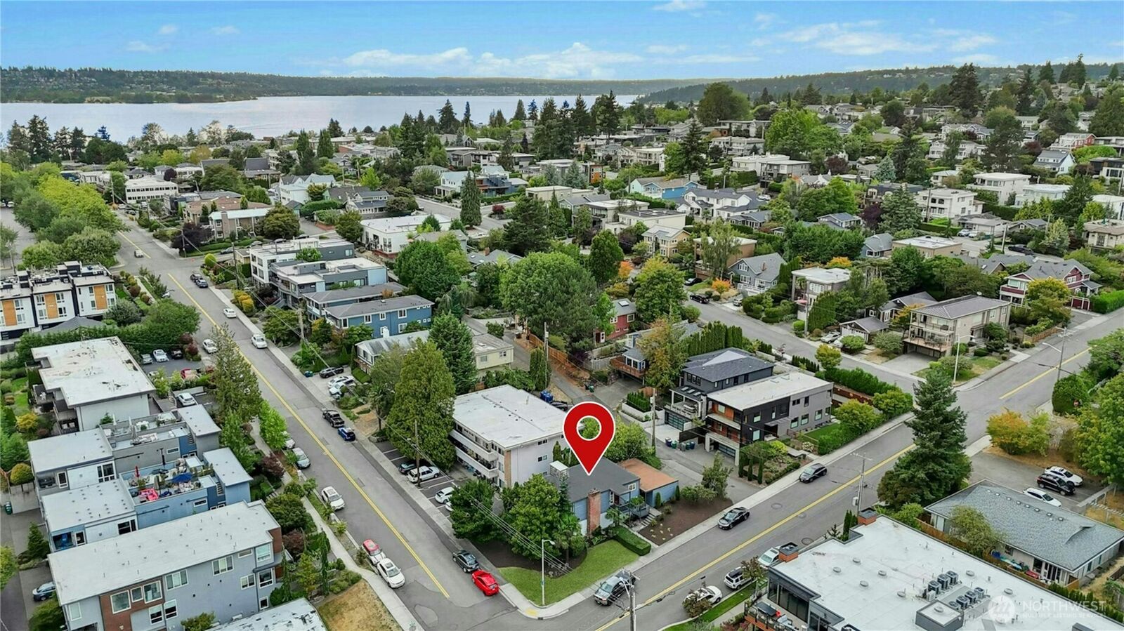 Property Photo:  505  3rd Street  WA 98033 
